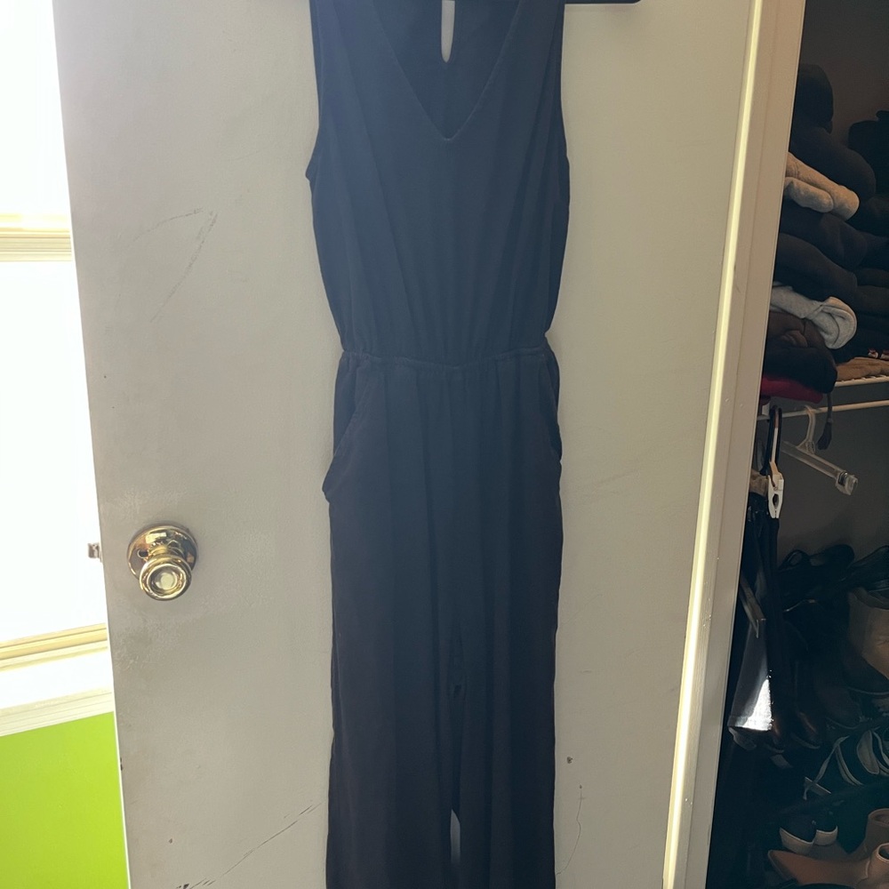 Universal threads grey jumpsuit cute